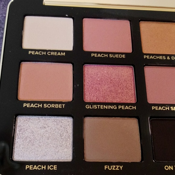 TOO FACED WHITE PEACH EYESHADOW PALETTE - Picture 6 of 8